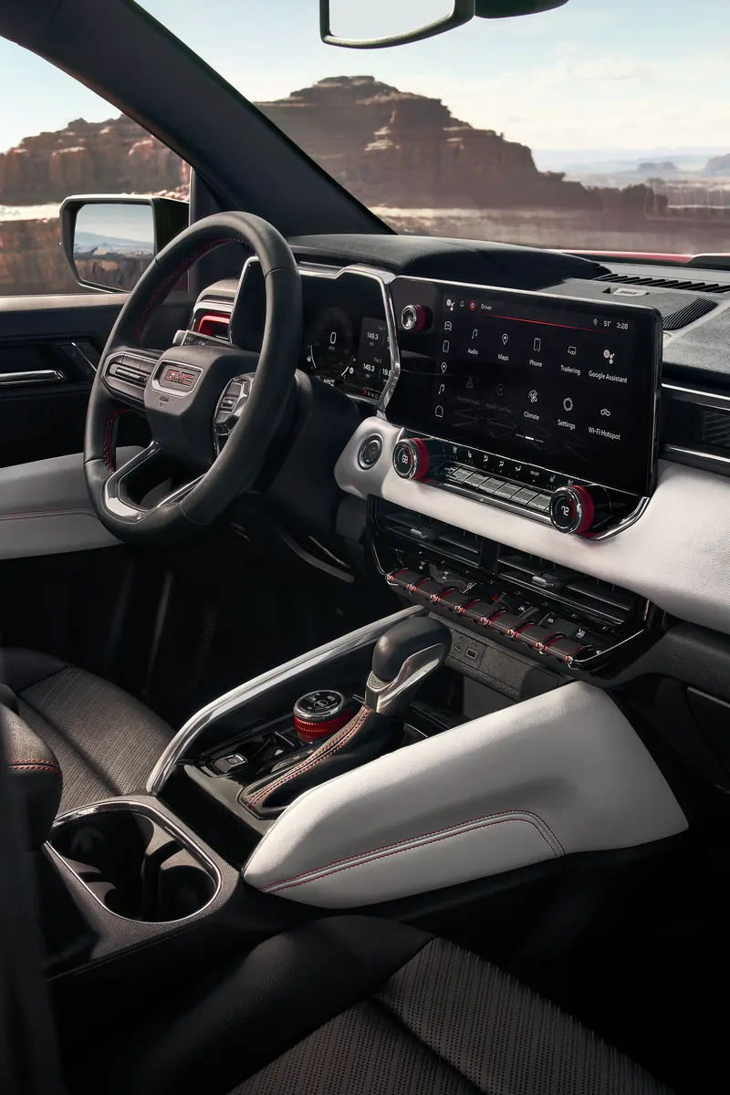 2026 GMC Canyon infotainment system at Clint Newell Chevrolet, GMC in Roseburg OR